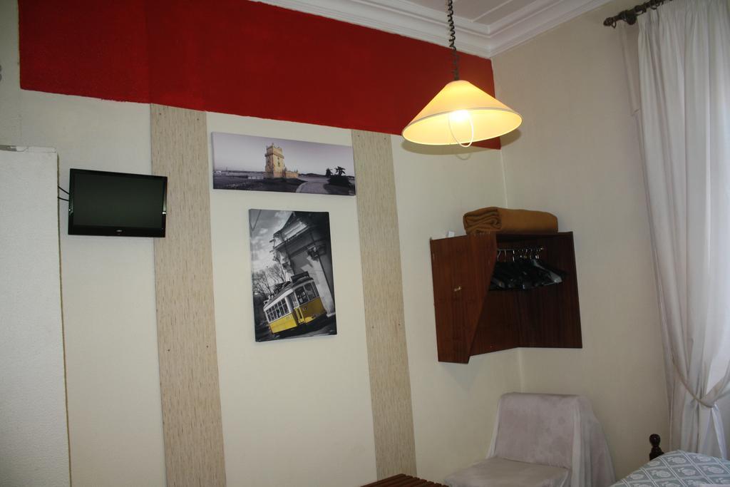 Hotel Pensao Residencial Estrela Do Mondego Lissabon Zimmer foto