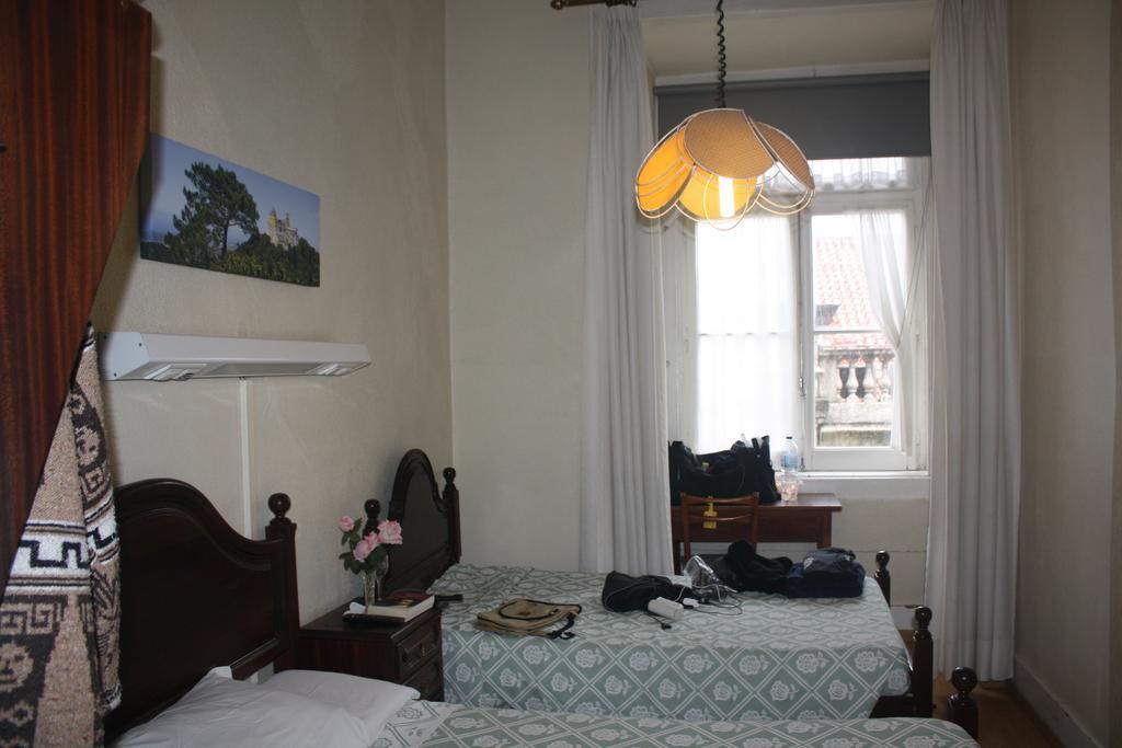 Hotel Pensao Residencial Estrela Do Mondego Lissabon Zimmer foto